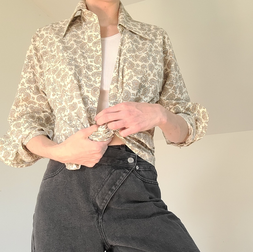 VINTAGE - Patterned button down shirt - Picture 4 of 13